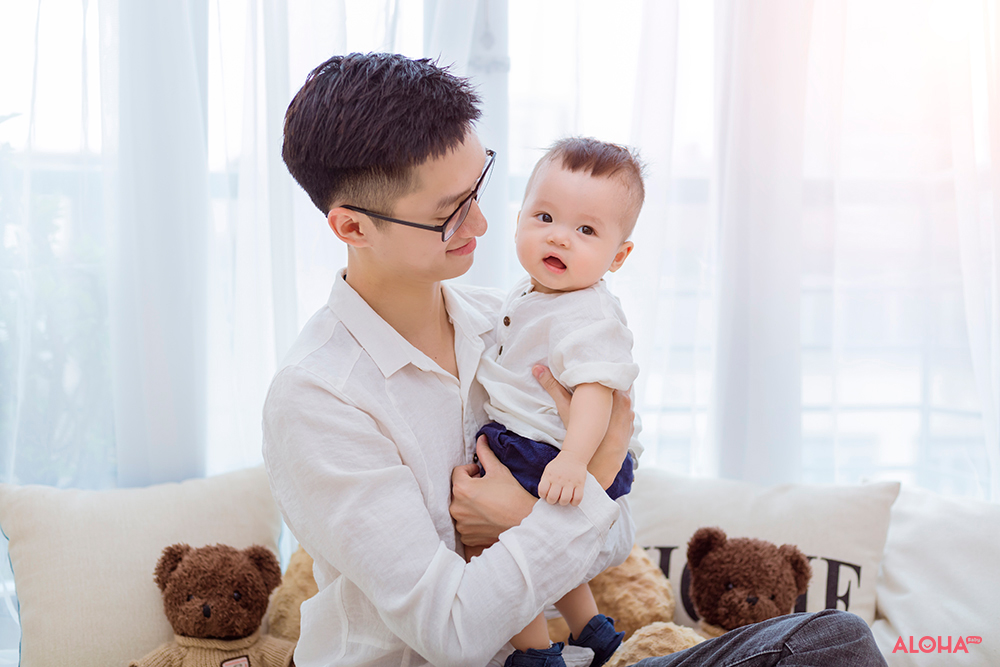 album ảnh bé hoàng anh